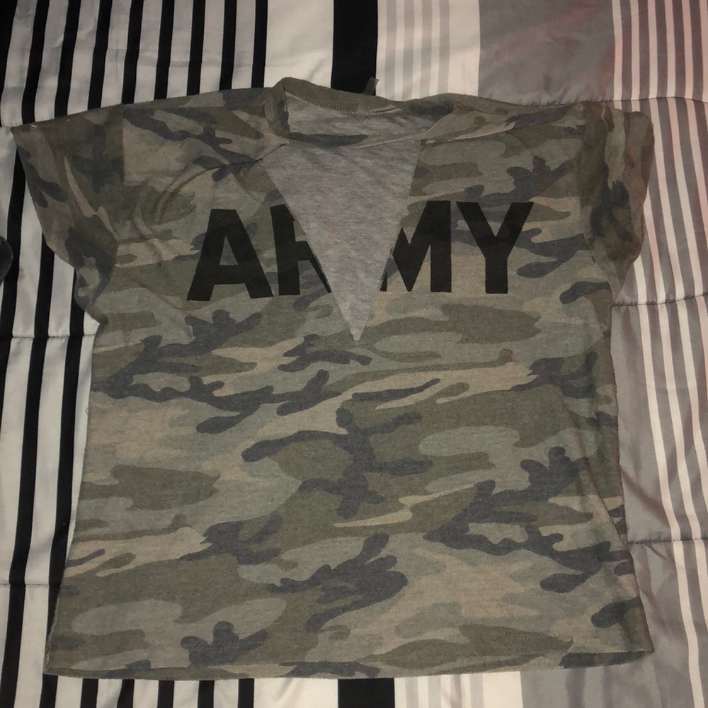 camo “ARMY” short sleeve tee